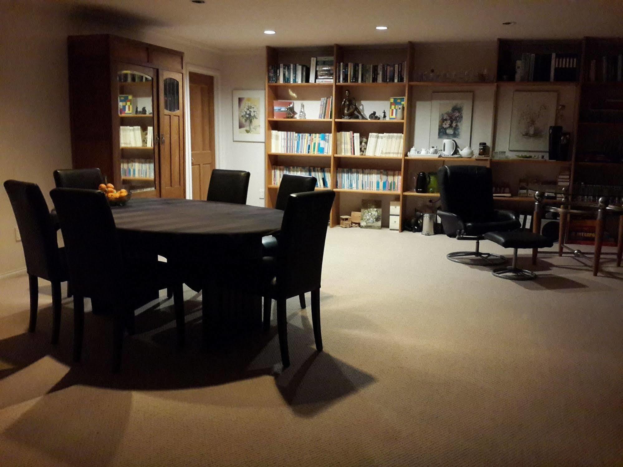 タカカ ゴールデン ケーブズ ベッド&ブレックファスト Bed & Breakfast エクステリア 写真